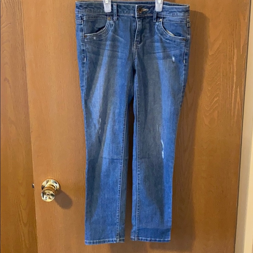 Simply Vera wang Jean capris. Size 2